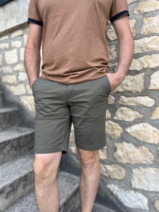 Short "Broken twill" Kaki