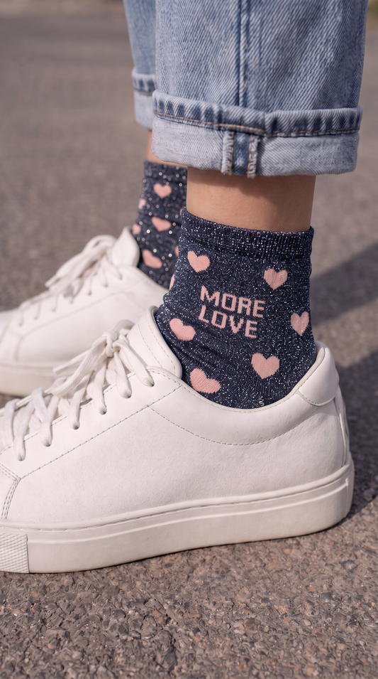 Chaussettes "More love"